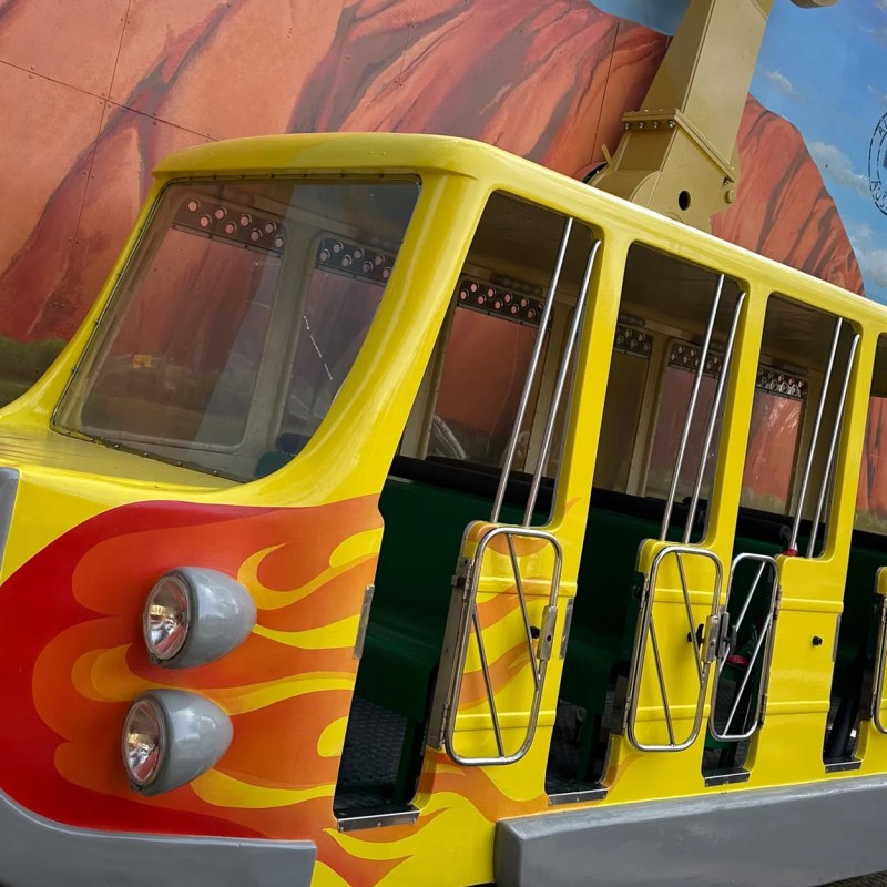 Walibi Play Land&nbsp;(2027)